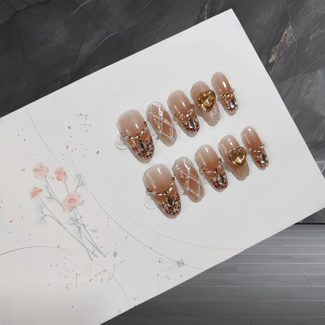 ציפורניים מלאכותיות אליפסה בינונית עין חתול נצנצים פנינה 30 יחידות
